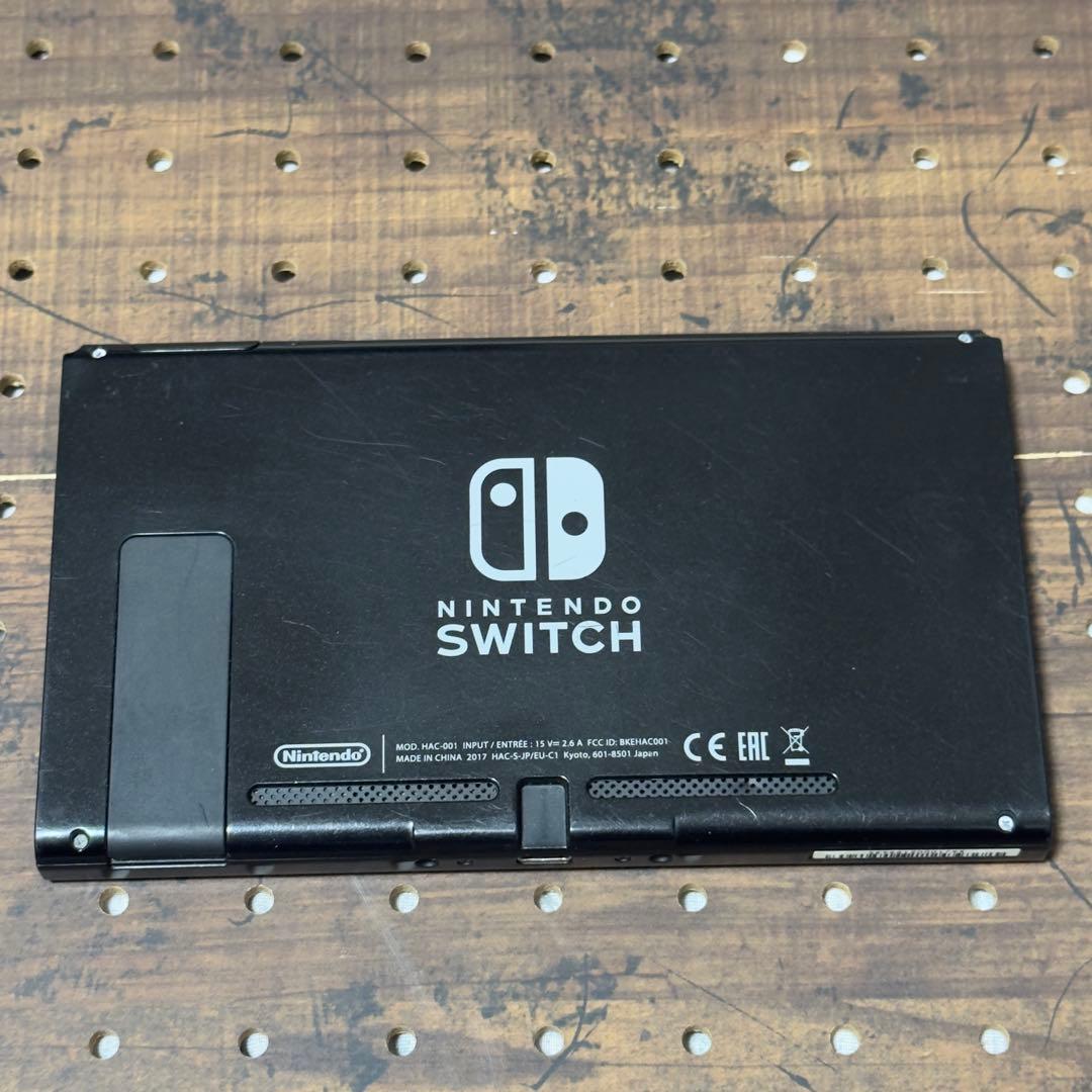 動作品 初代 Nintendo Switch 本体・ドック・64GBSDカード付