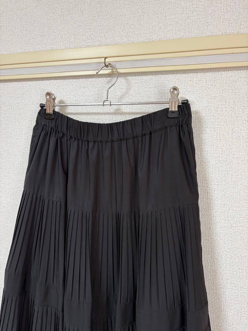 ビアズリー　ロングプリーツスカート