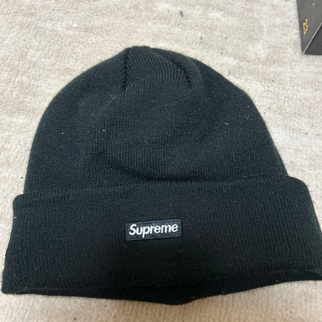 Supreme ブラック ニット帽 S刺繍