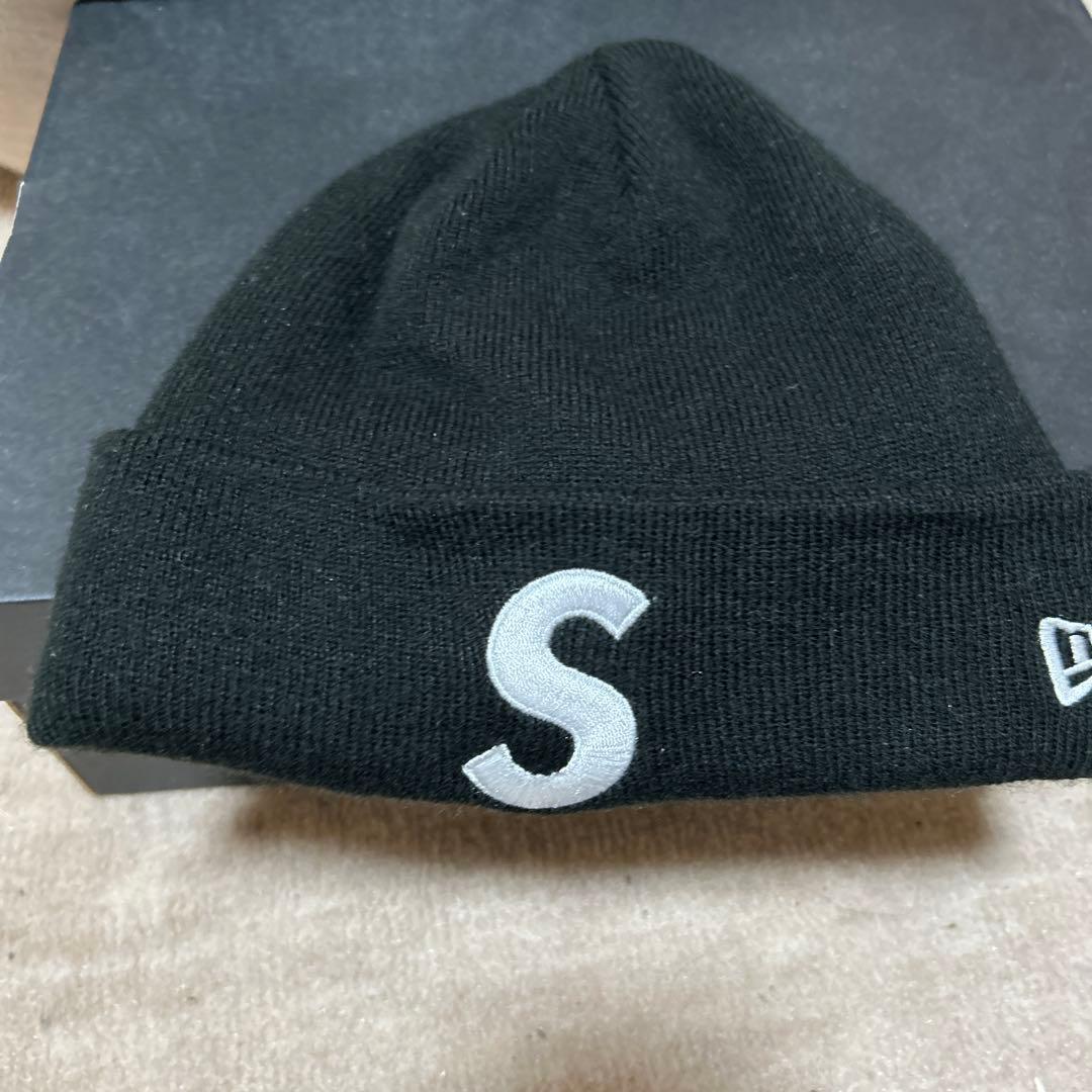 Supreme ブラック ニット帽 S刺繍