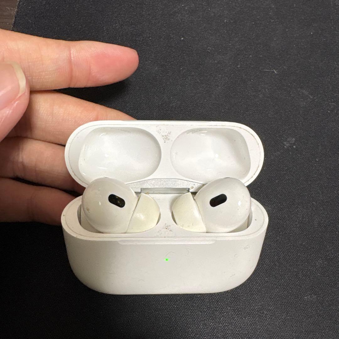 【即納金希望】AirPodspro第2世代　本体のみ